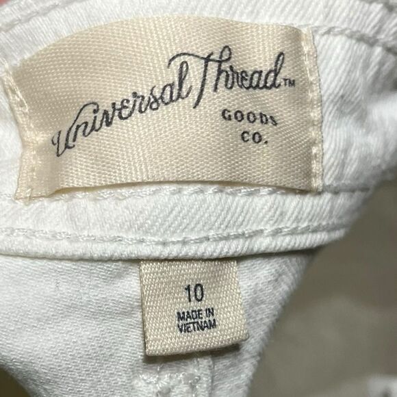Universal Thread Women's White Denim Sailor Shorts, Size 10, NWT - Picture 6 of 8